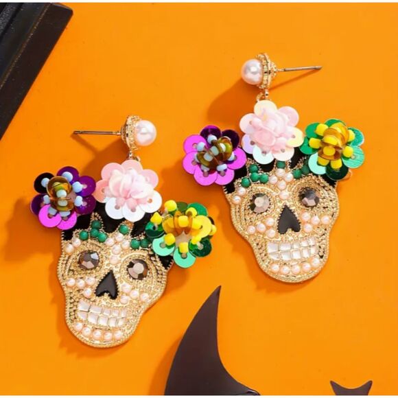 Gorgeous ICED Sugar Skull Dangle Earrings 3D Flowers Halloween Day of The Dead - Picture 4 of 8